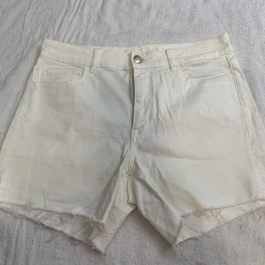 High waisted denim shorts